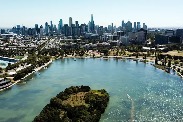 albert-park-melbourne-attractions