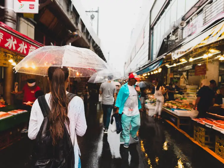 day-trip-osaka-kuromon-market